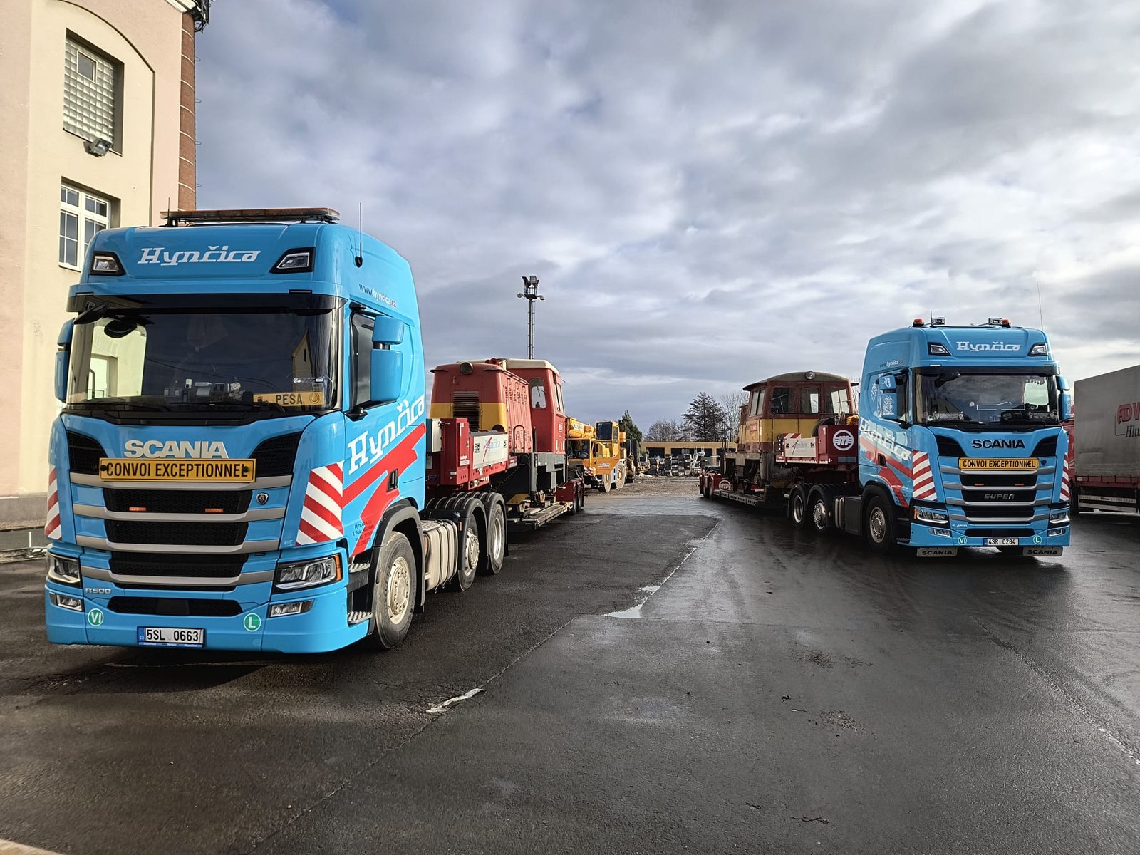 Tahače Hynčica Scania s podvalníkem